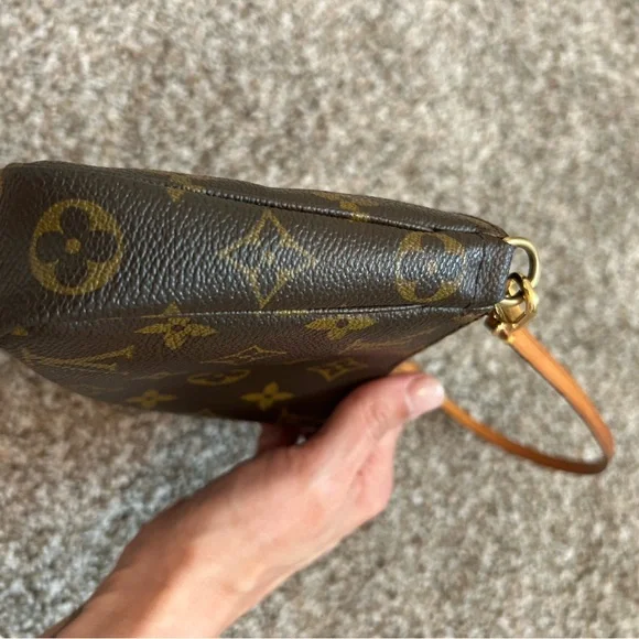 Authentic Louis Vuitton Pochette 
Code VI0070
Bought on Poshmark - Picture 7 of 11